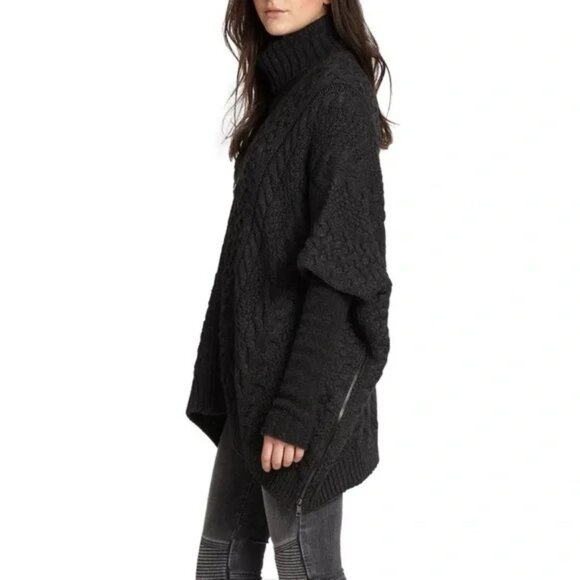 Vince Black Yak Cable Knit Poncho Sweater Size Small 47924 - Picture 2 of 15